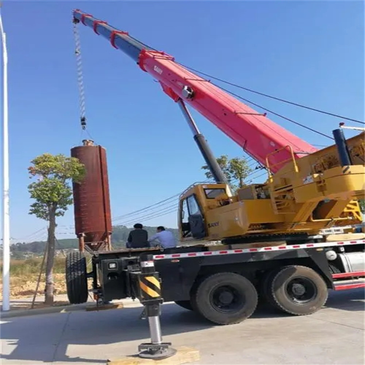 沂南专业吊车租赁多少钱