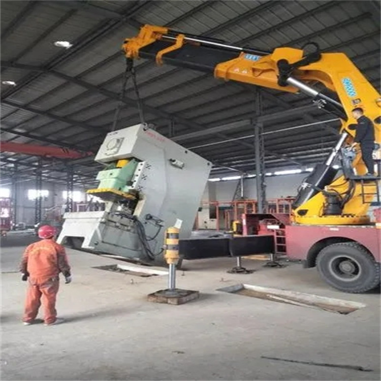 沂南80吨折臂吊车出租附近电话