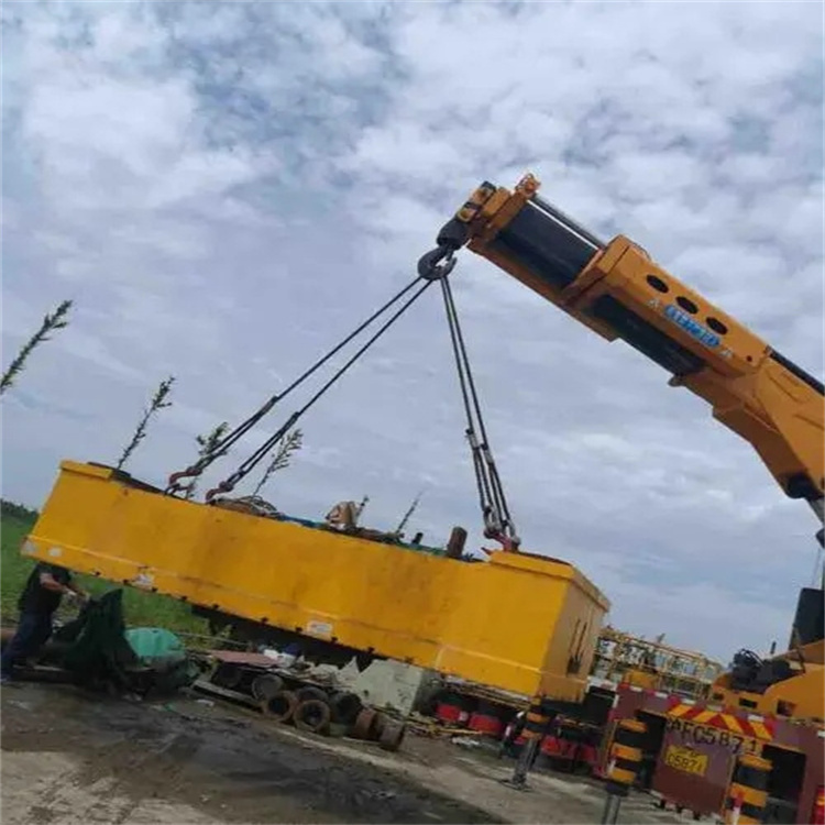 沂南随车吊吊集装箱怎么吊